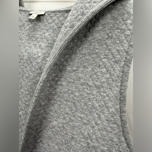 Talbots Quilted Open Front Hooded Sleeveless Vest Cardigan Jacket Gray - Picture 3 of 7